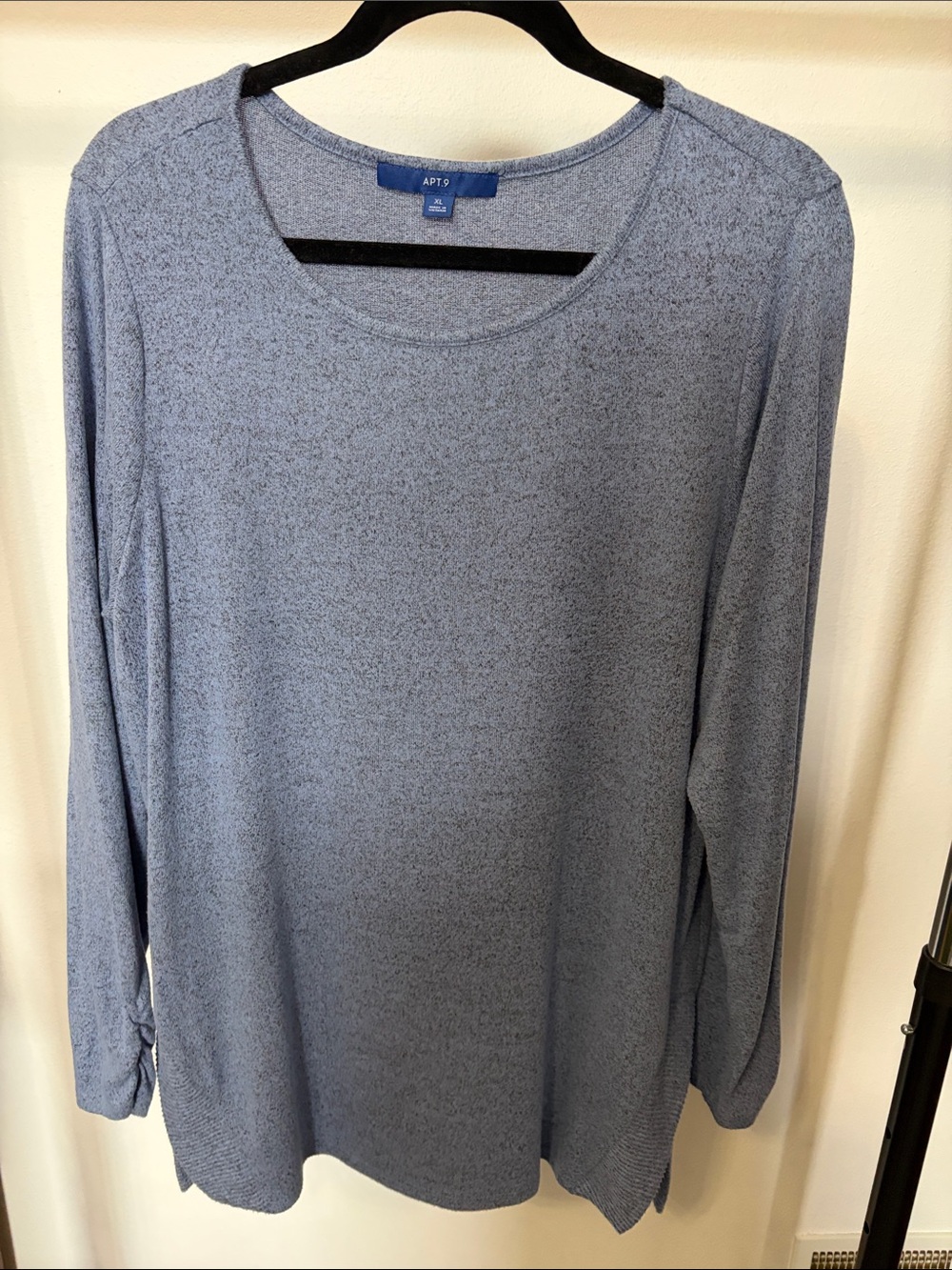 Apt. 9 Heathered Blue Long Sleeve Crewneck Top